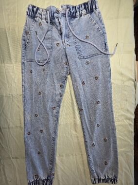 Tinseltown Butterfly Embroidered Denim Joggers Light Wash Sz 0